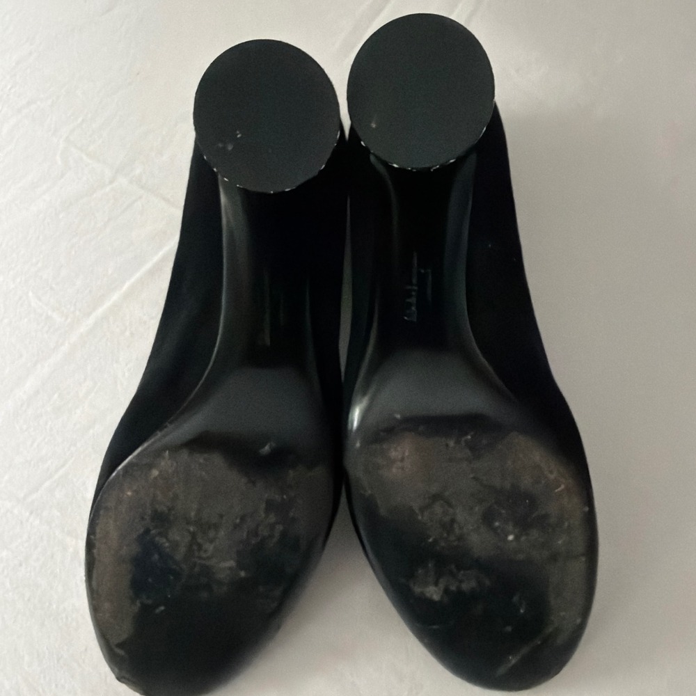 Salvatore Ferragamo Womens Black Suede Beaded Block Heel Vara Bow Pumps 10 B - Picture 5 of 14